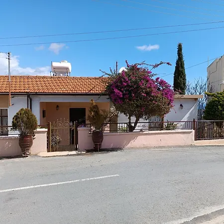 Nyaraló Patriko Village *