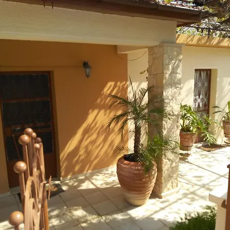 Patriko Village Ferienhaus *